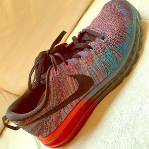Nike Air Max  fly knit  series red /turq Size 11.5